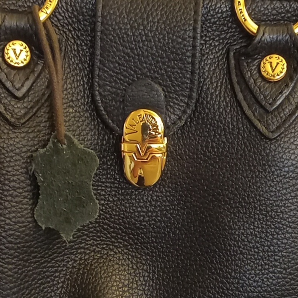 Valentina leather black purse - Picture 3 of 9